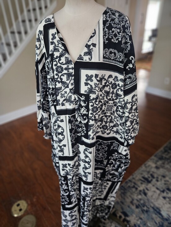 Dresses & Skirts - Beautiful By Lawrence Zarian Boho Dress 3X